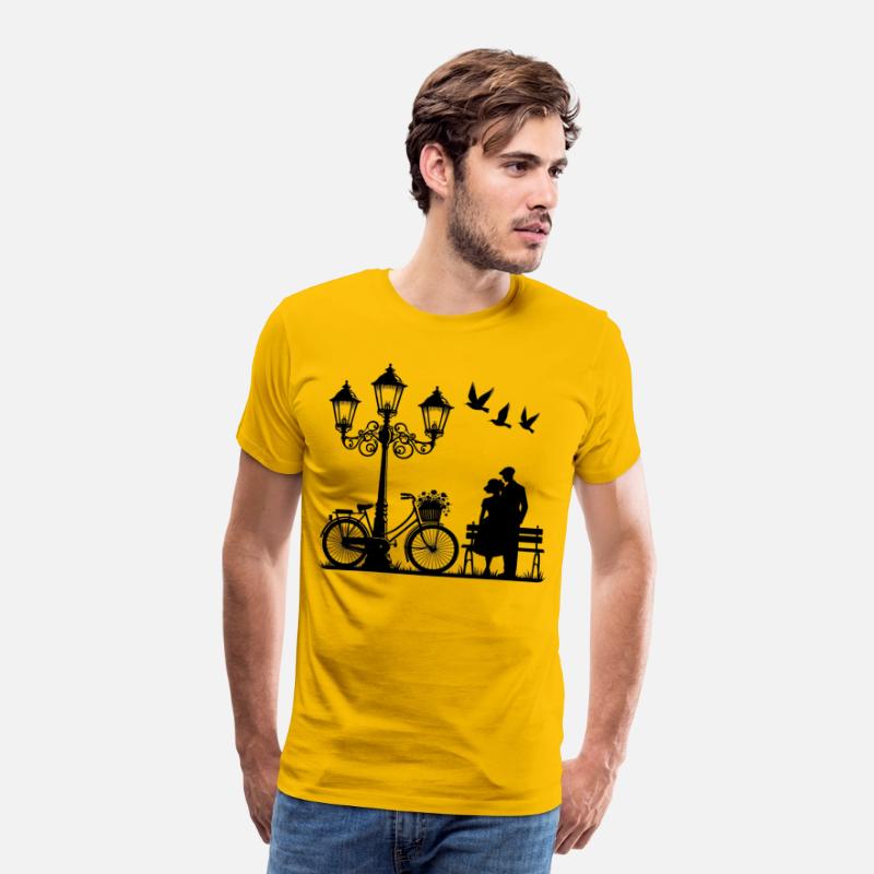 Timeless Romance Under the Lamp Post