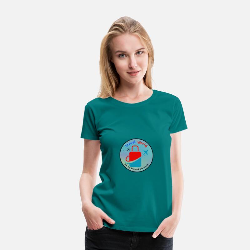 Me, My Bag & The World – Travel Lover T-Shirt